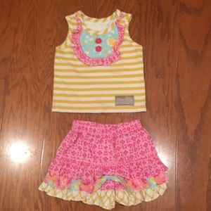 Adorable Eleanor Rose short set